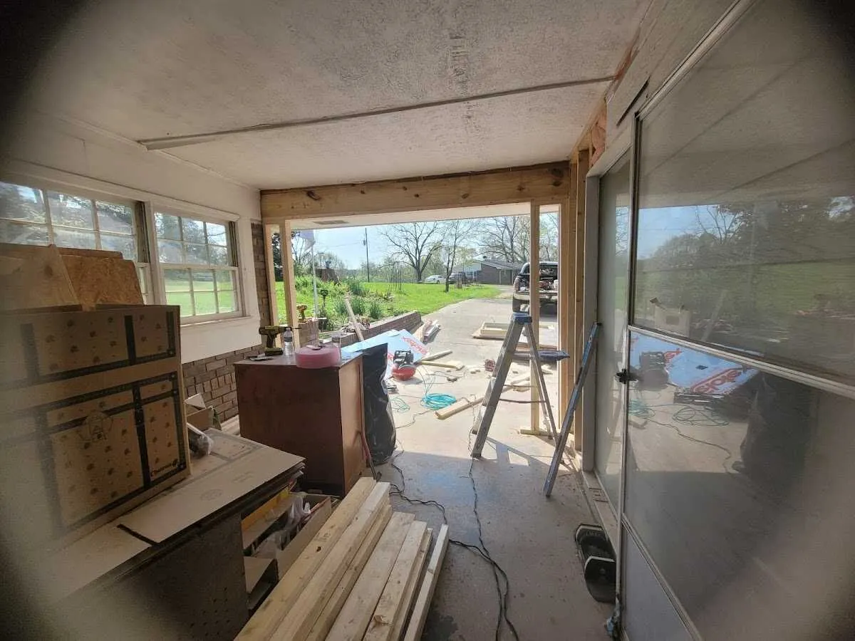 Air movers and dehumidifier for Drying & Dehumidification in Oak Park